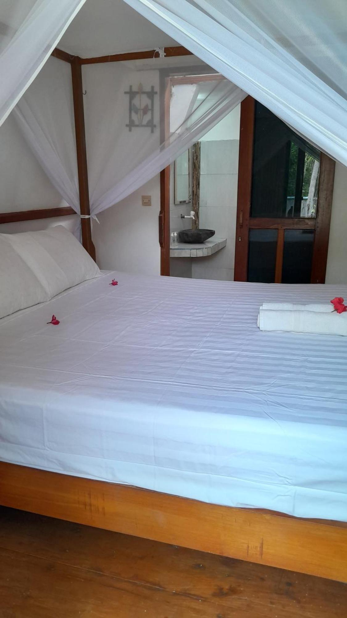We'Be Cottages Gili Meno Eksteriør bilde